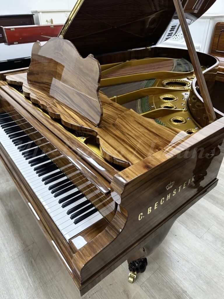 Рояль C. Bechstein