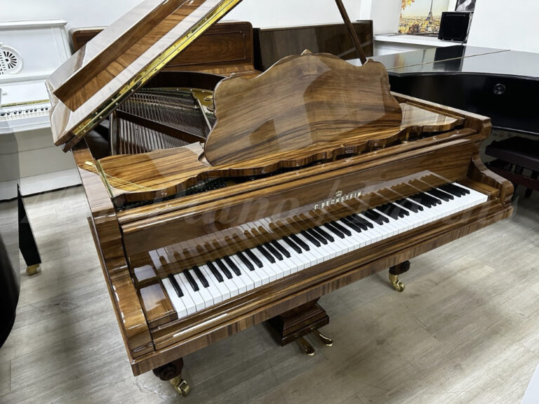 Рояль C. Bechstein