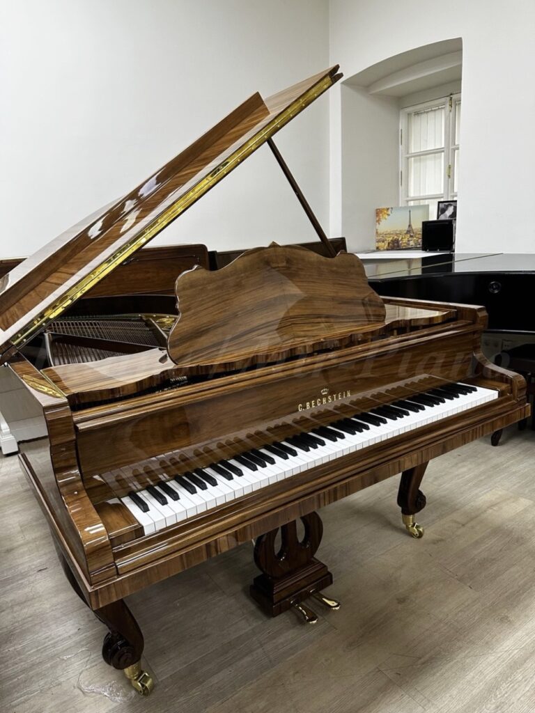 Рояль C. Bechstein