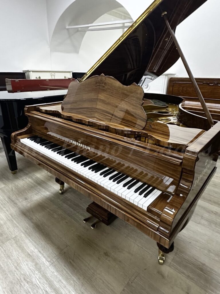 Рояль C. Bechstein