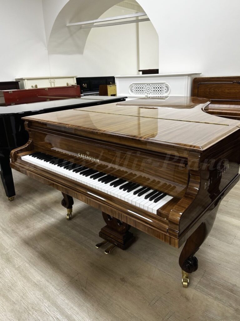 Рояль C. Bechstein
